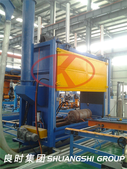 Double hoop box-type automatic sandblasting machine