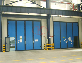 Wind turbine blasting room spray zinc room